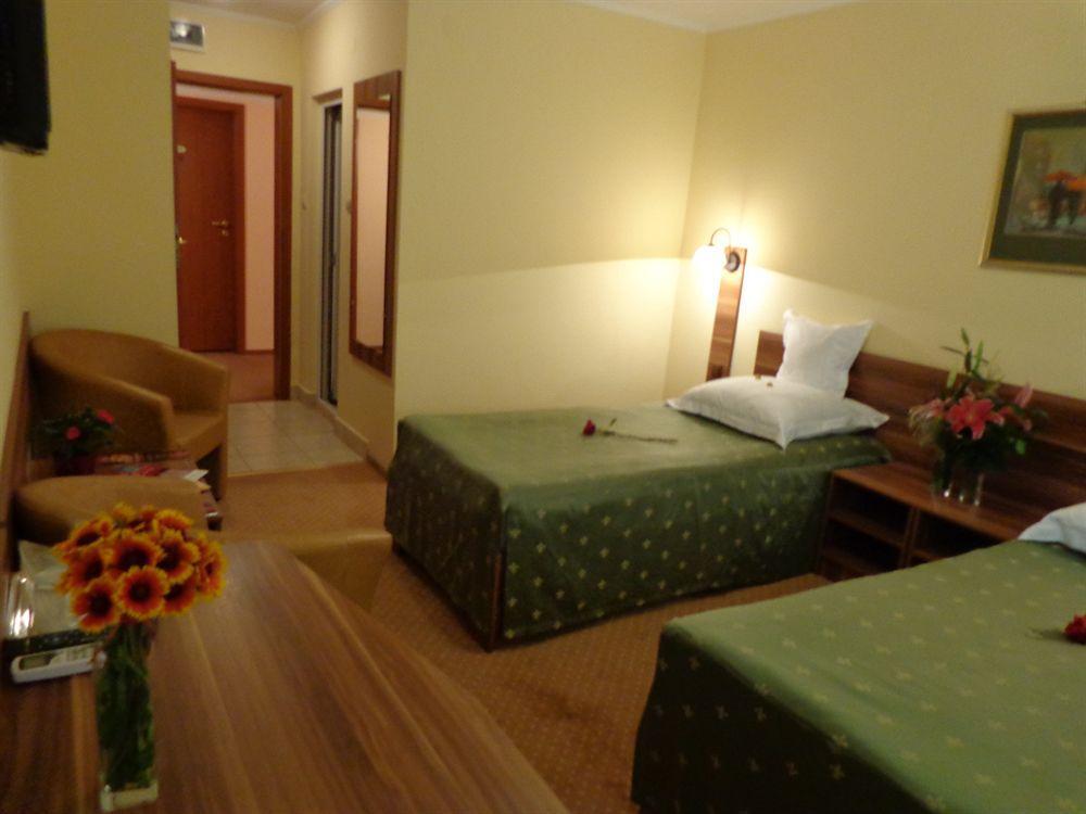 Hotel Lyra Gran Varadino Esterno foto