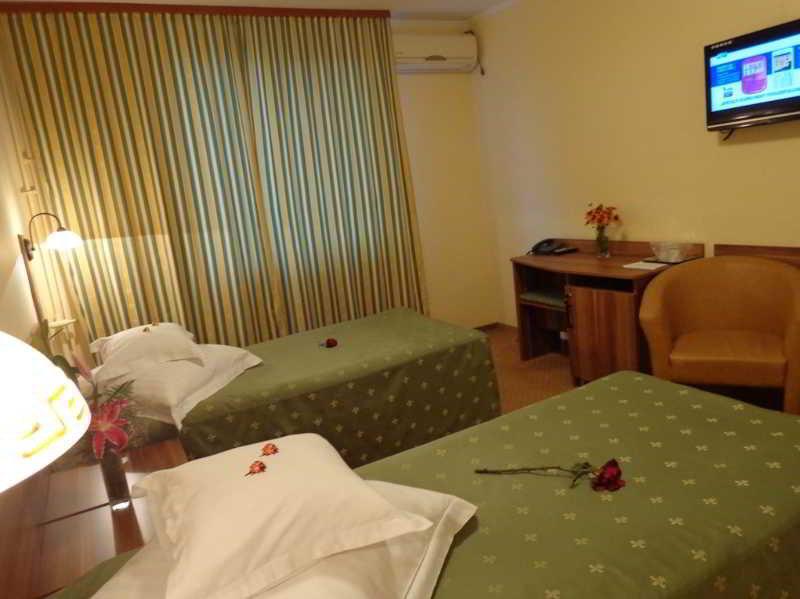 Hotel Lyra Gran Varadino Esterno foto